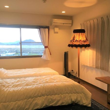 Naoshima Backpackers Guesthouse Exterior photo